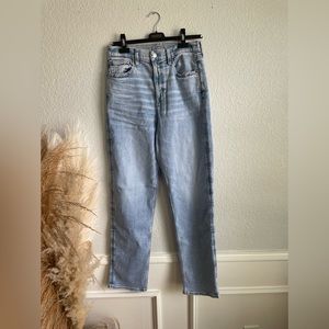 NWT AMERICAN EAGLE JEANS